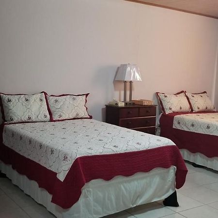 B&B Lodgings Tocumen Exterior foto